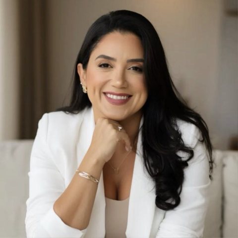 Elayne Vieira